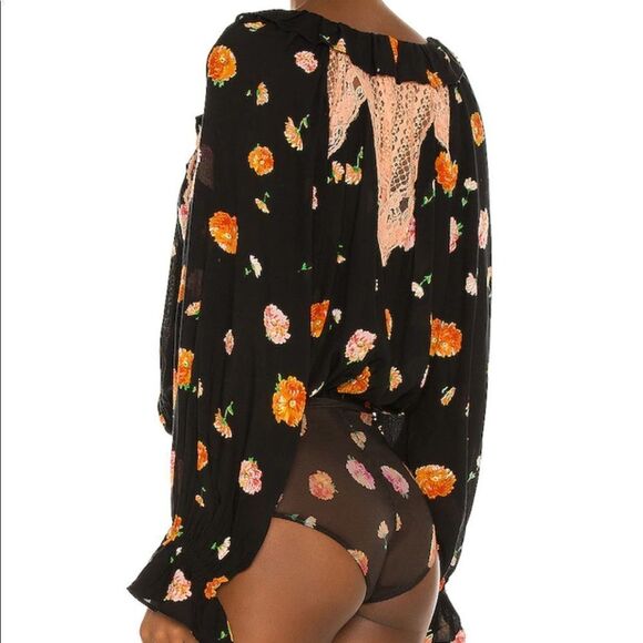 NWT Free People Poppy Floral V-neck Bodysuit Sz M - Picture 3 of 16